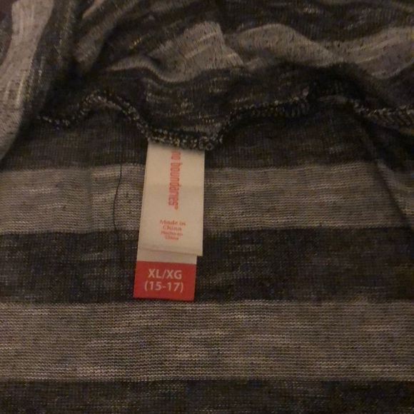 Striped tee - Picture 2 of 3